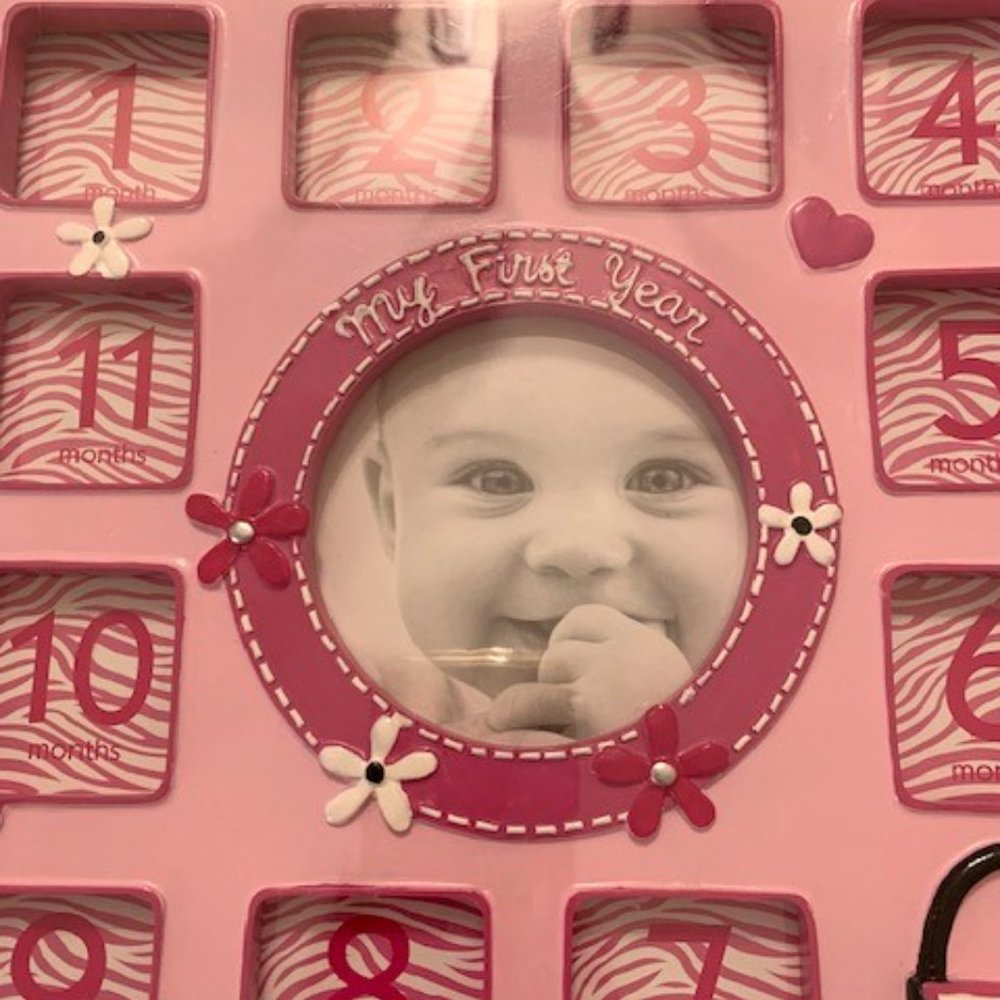First Impression Baby Photo Frame - Picture 2 of 6